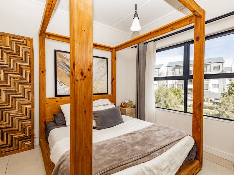 2 Bedroom Property for Sale in Sandown Western Cape